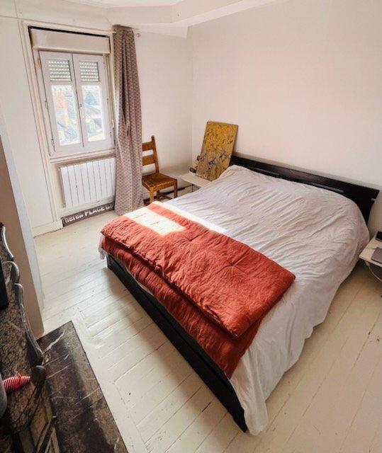 Appartement ancien - 88 m² - 5 pièces