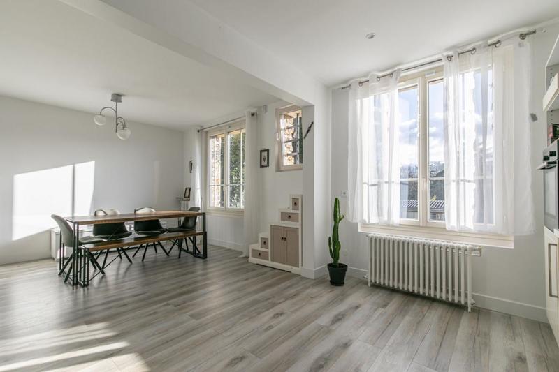 Maison - 130 m² - 6 pièces