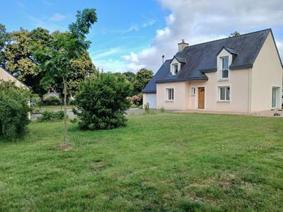 Maison - 113 m² - 6 pièces