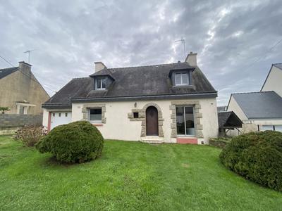 Maison - 103 m² - 6 pièces