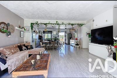 Maison - 143 m² - 5 pièces