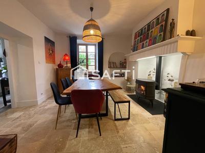 Maison - 165 m² - 6 pièces