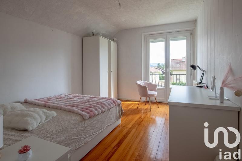 Maison - 96 m² - 5 pièces