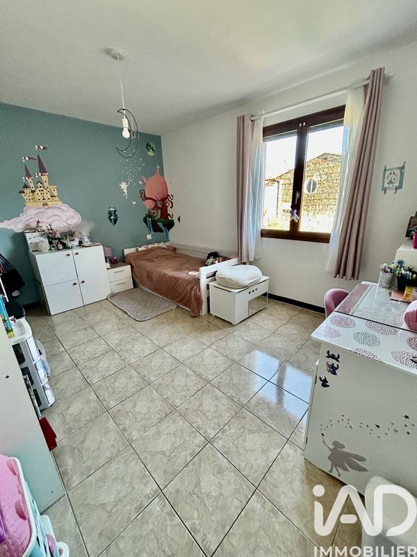 Maison - 130 m² - 4 pièces