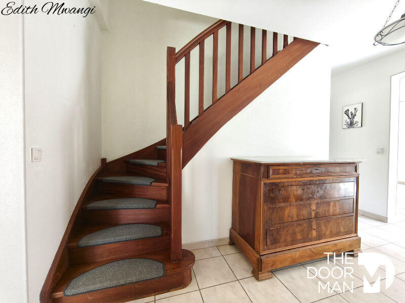 Maison - 135 m² - 5 pièces