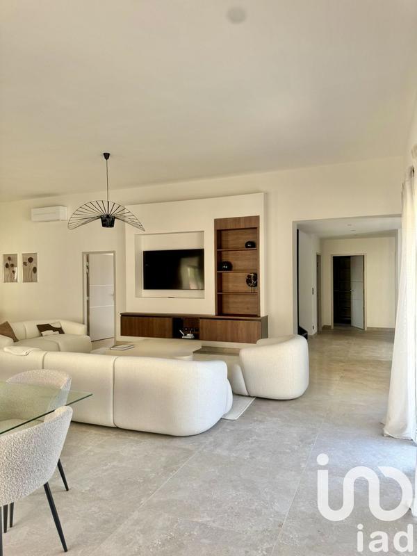 Maison de maîtres - 251 m² - 7 pièces