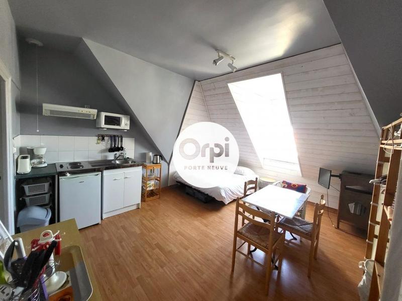 Appartement - 18 m² - 2 pièces