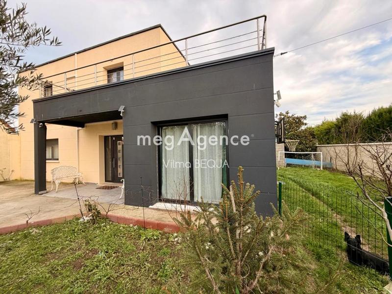 Maison - 150 m² - 7 pièces