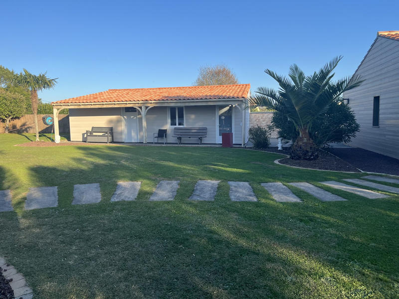 Maison - 268 m² - 7 pièces