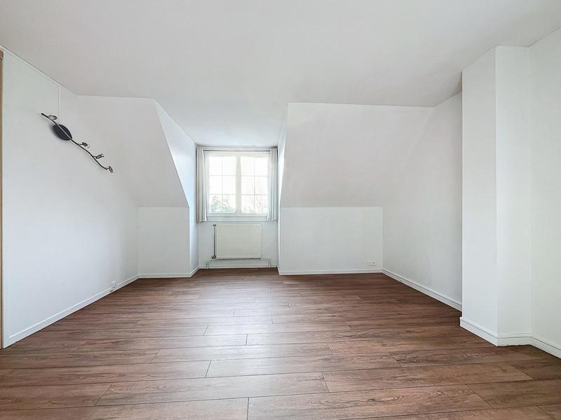 Maison - 145 m² - 7 pièces