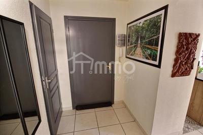 Appartement - 81 m² - 4 pièces