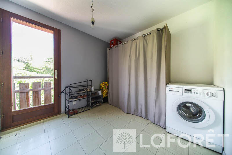 Appartement - 89 m² - 5 pièces