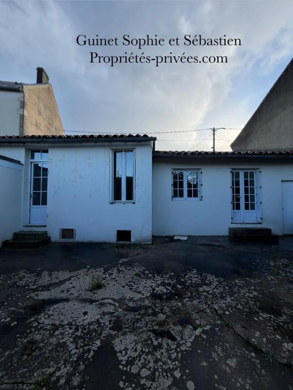Maison - 109 m² - 9 pièces