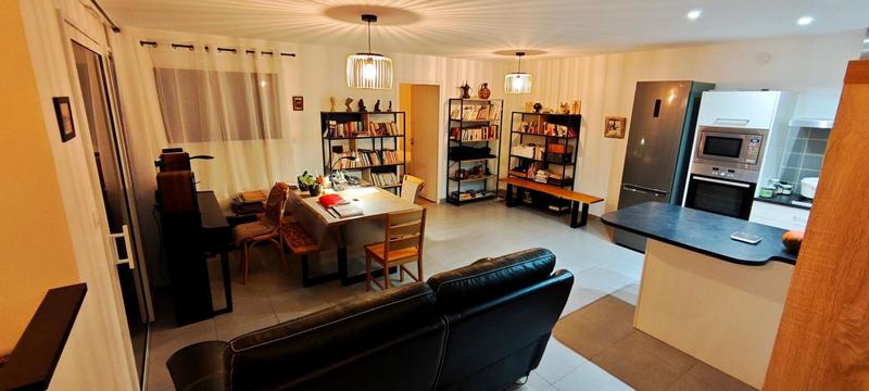 Maison - 97 m² - 4 pièces