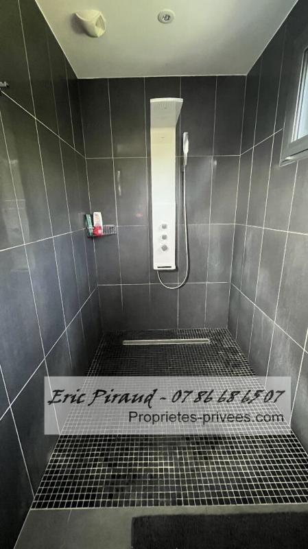 Maison - 195 m² - 4 pièces