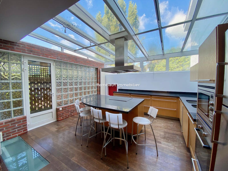 Maison - 151 m² - 7 pièces