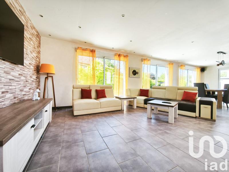 Maison - 194 m² - 8 pièces