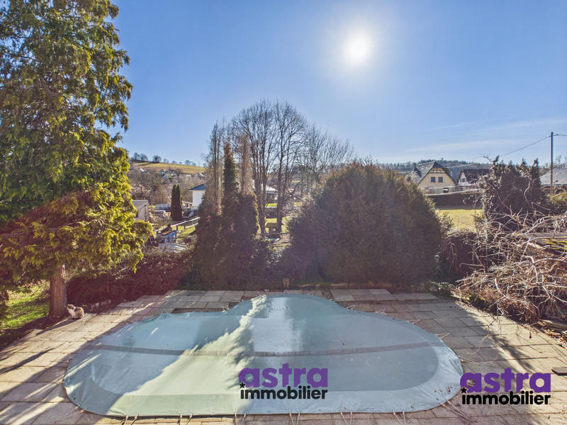 Maison - 150 m² - 5 pièces