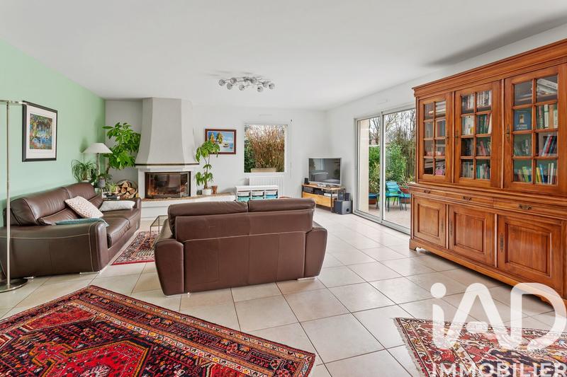 Maison - 166 m² - 6 pièces