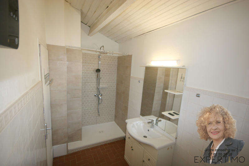 Appartement - 64 m² - 2 pièces