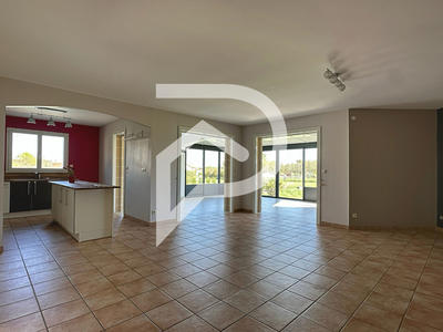 Maison - 156 m² - 6 pièces