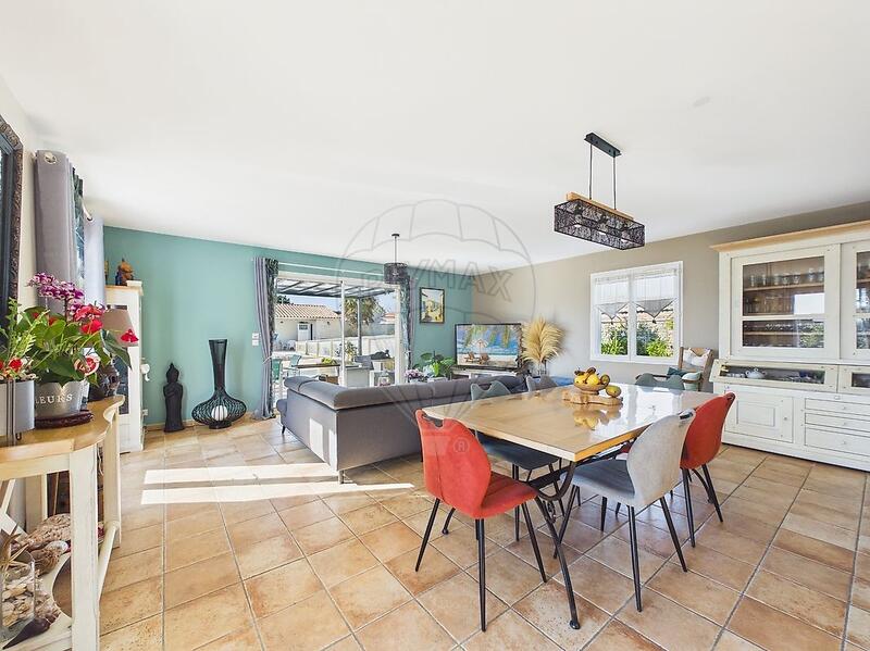 Maison - 133 m² - 6 pièces