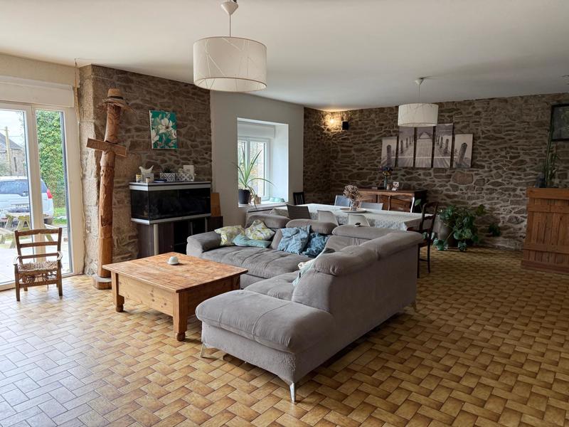 Maison - 170 m² - 6 pièces