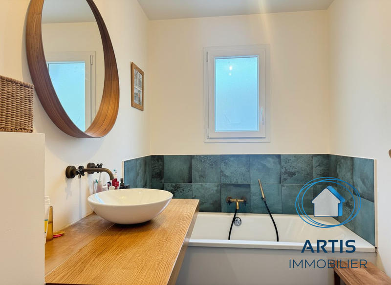 Maison - 105 m² - 4 pièces