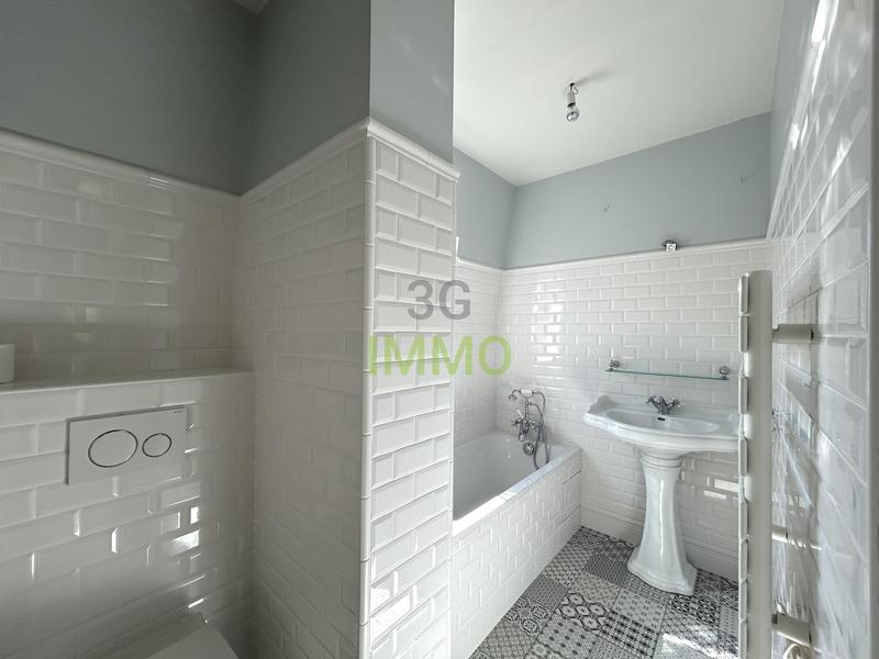 Appartement - 80 m² - 3 pièces