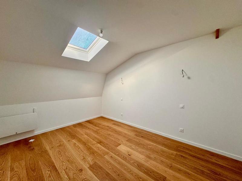 Appartement - 97 m² - 4 pièces