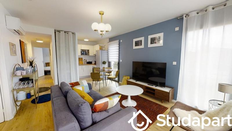 Chambre - 11 m² - 1 pièce