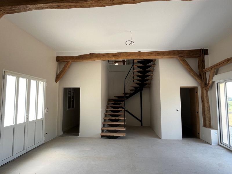 Maison - 280 m² - 8 pièces
