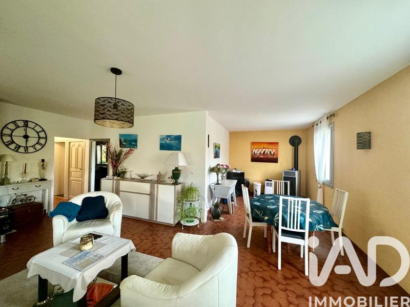 Maison - 93 m² - 4 pièces