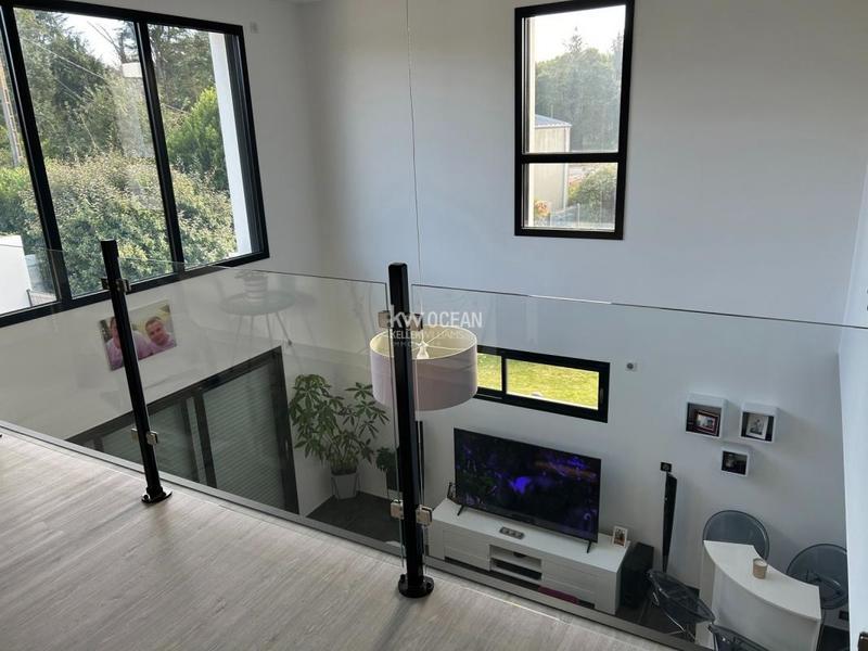 Maison - 173 m² - 5 pièces