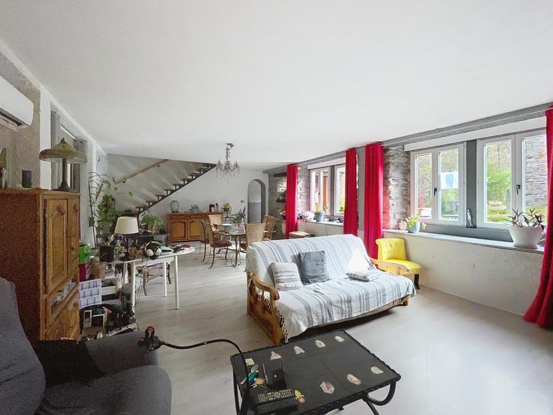 Maison - 165 m² - 7 pièces