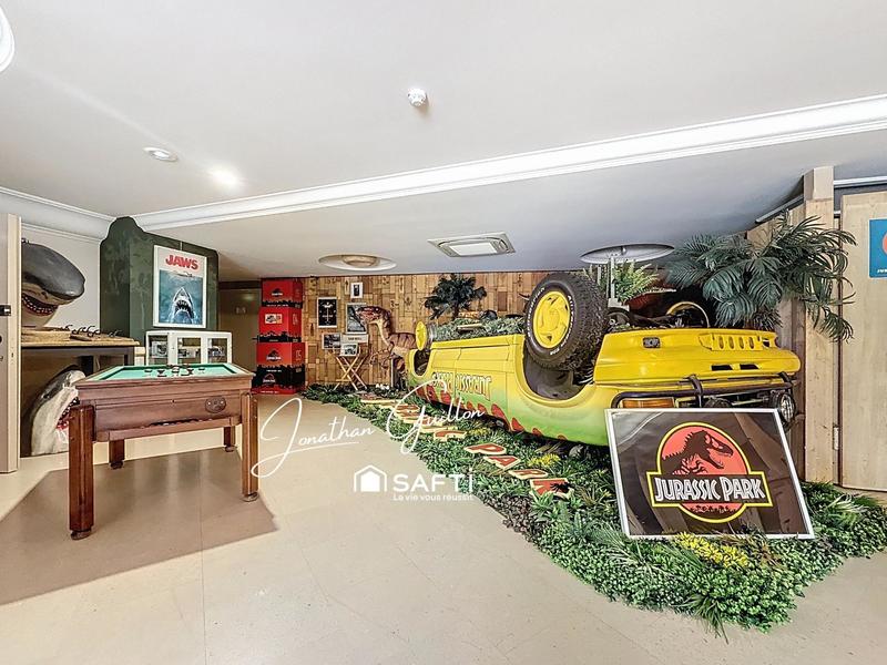 Immeuble - 1 329 m²