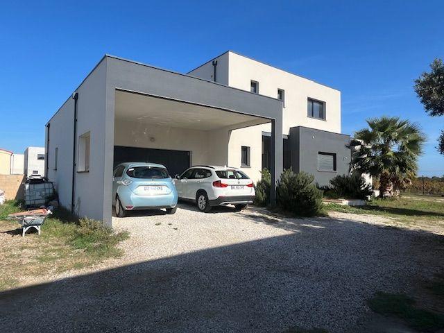 Villa - 260 m² - 10 pièces