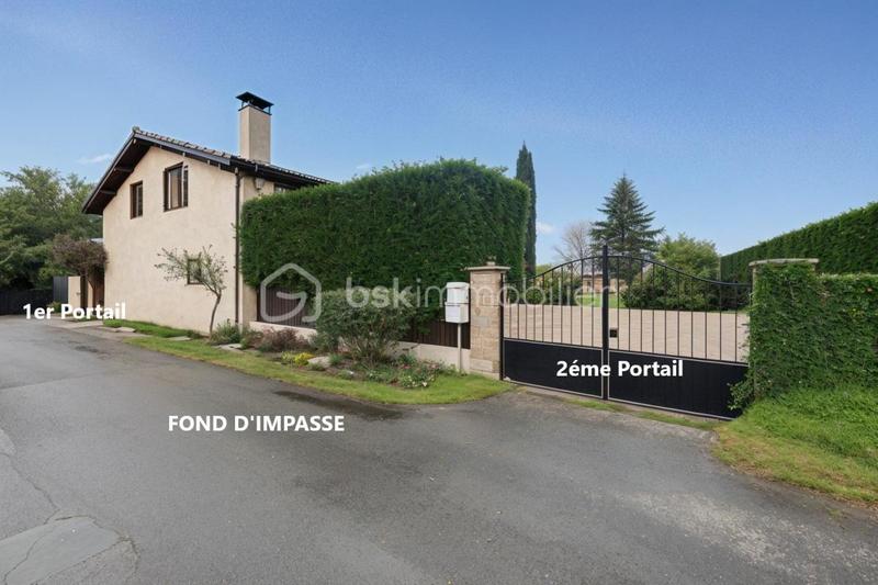 Propriété - 380 m² - 12 pièces