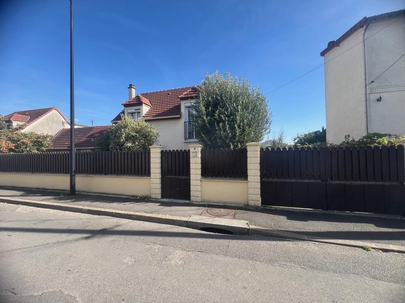 Maison - 75 m² - 4 pièces