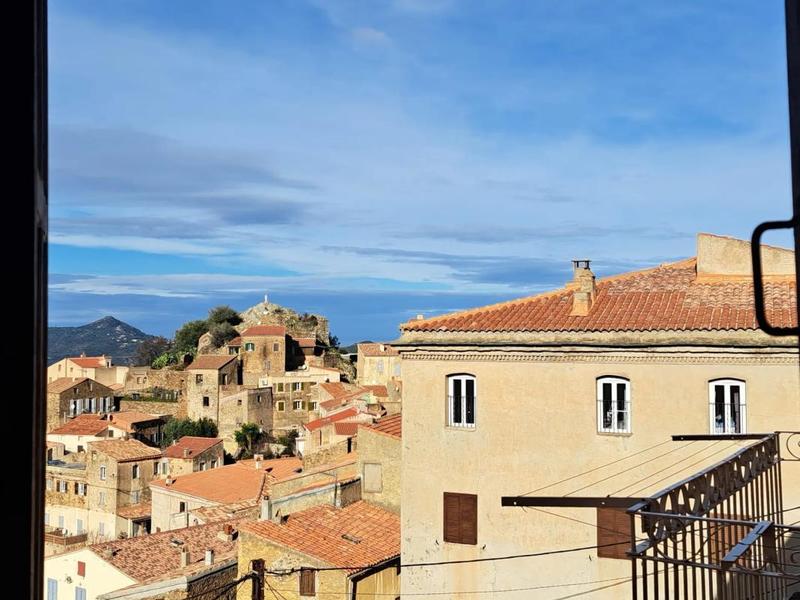 Maison de village - 140 m² - 6 pièces