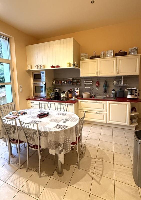 Maison - 178 m² - 7 pièces