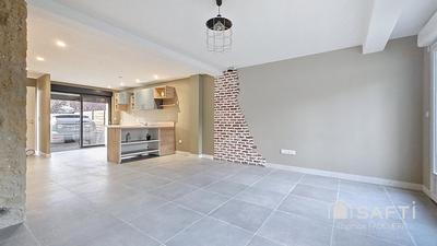 Maison - 110 m² - 5 pièces