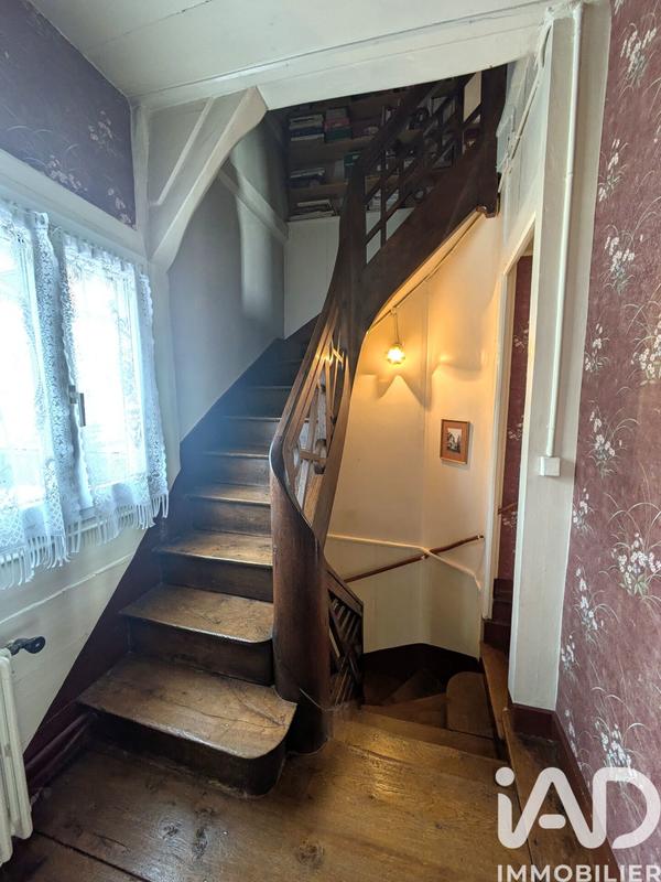 Maison - 143 m² - 6 pièces