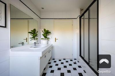 Maison d'architecte - 200 m² - 8 pièces