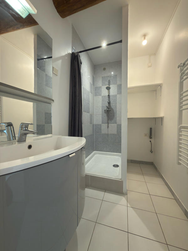 Appartement - 57 m² - 3 pièces