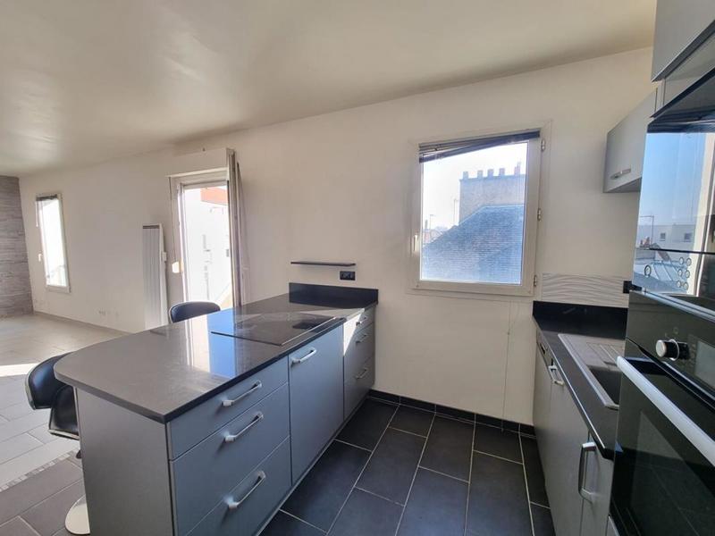 Appartement - 97 m² - 3 pièces