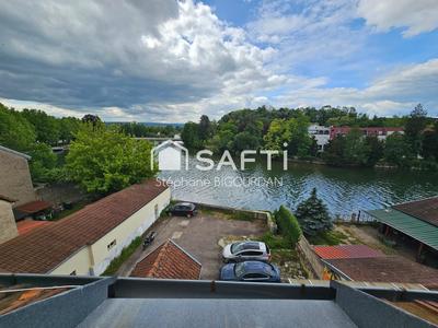 Appartement - 155 m² - 2 pièces