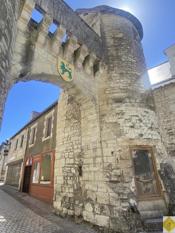 Maison - 260 m² - 12 pièces