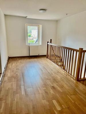 Maison traditionnelle - 80 m² - 4 pièces