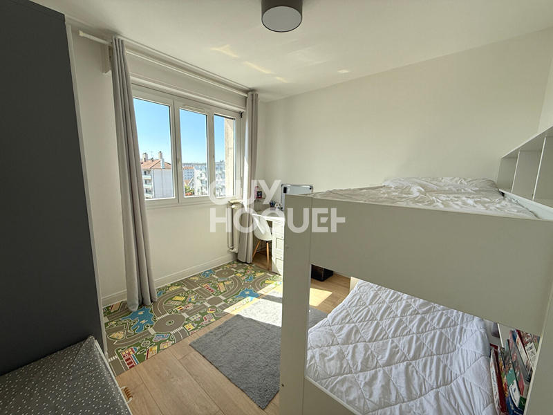 Appartement - 76 m² - 4 pièces